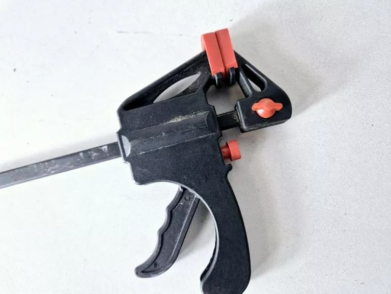 ŚCISK STOLARSKI TOYA 100 MM 1 SZTUKA