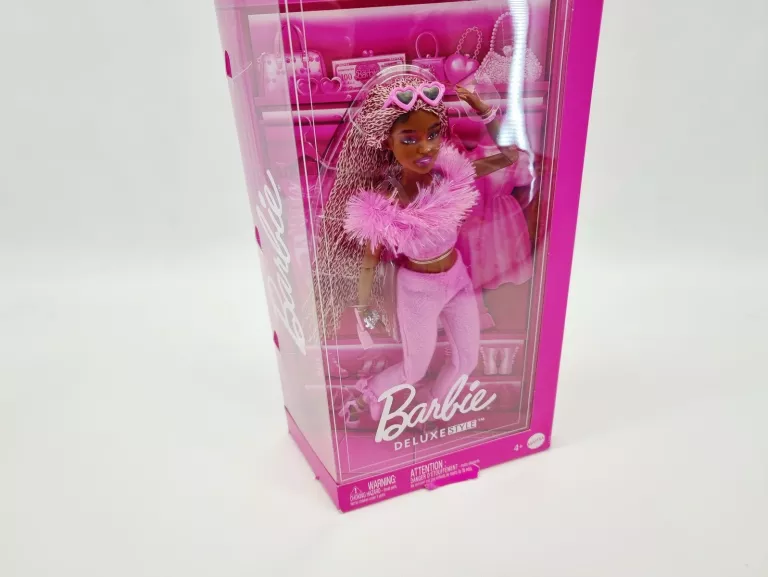 BARBIE, DELUXE STYLE LALKA FUTERKOWY TOP DLA DZIECI 4+ HYV28