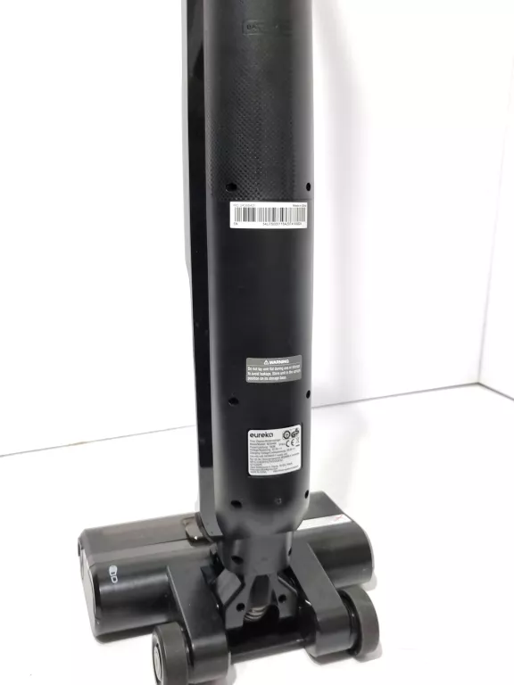 ODKURZACZ MYJĄCY PIONOWY EUREKA NEW400