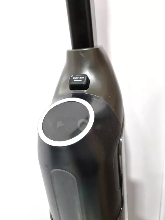 ODKURZACZ MYJĄCY PIONOWY EUREKA NEW400