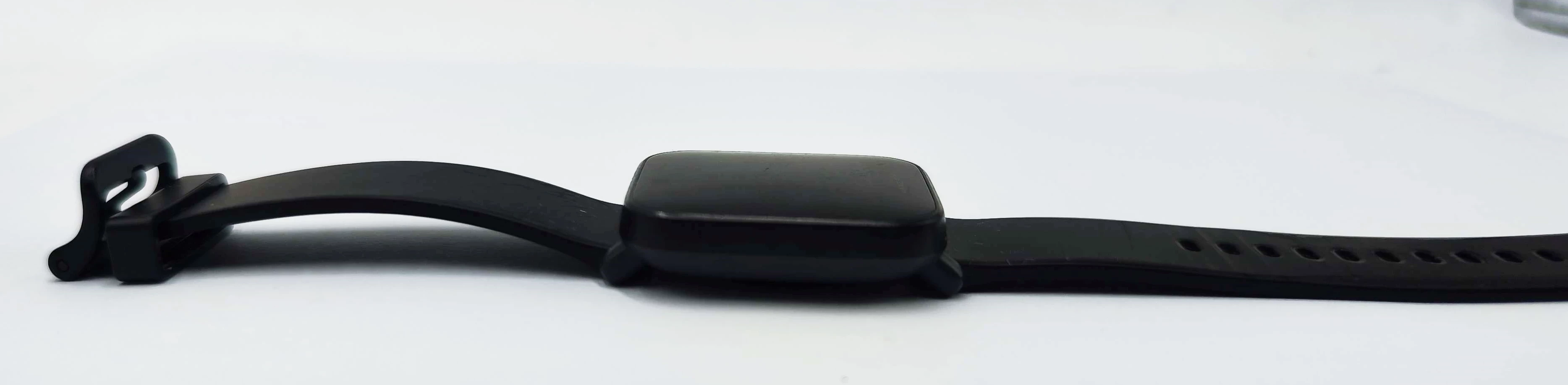 smartwatch-amazfit-bip-u-czarny-ladowarka-rodzaj-231461-360429