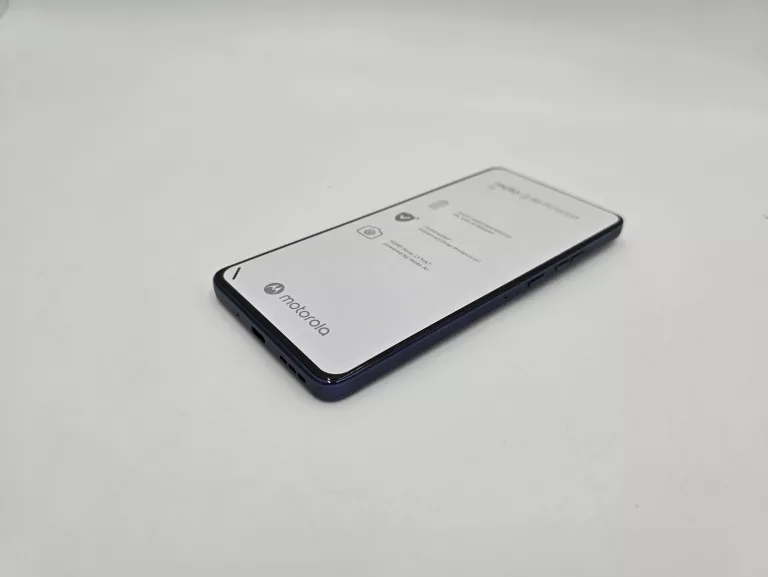 TELEFON MOTOROLA MOTO G86 POWER 5G 12/256GB KOMPLET NO