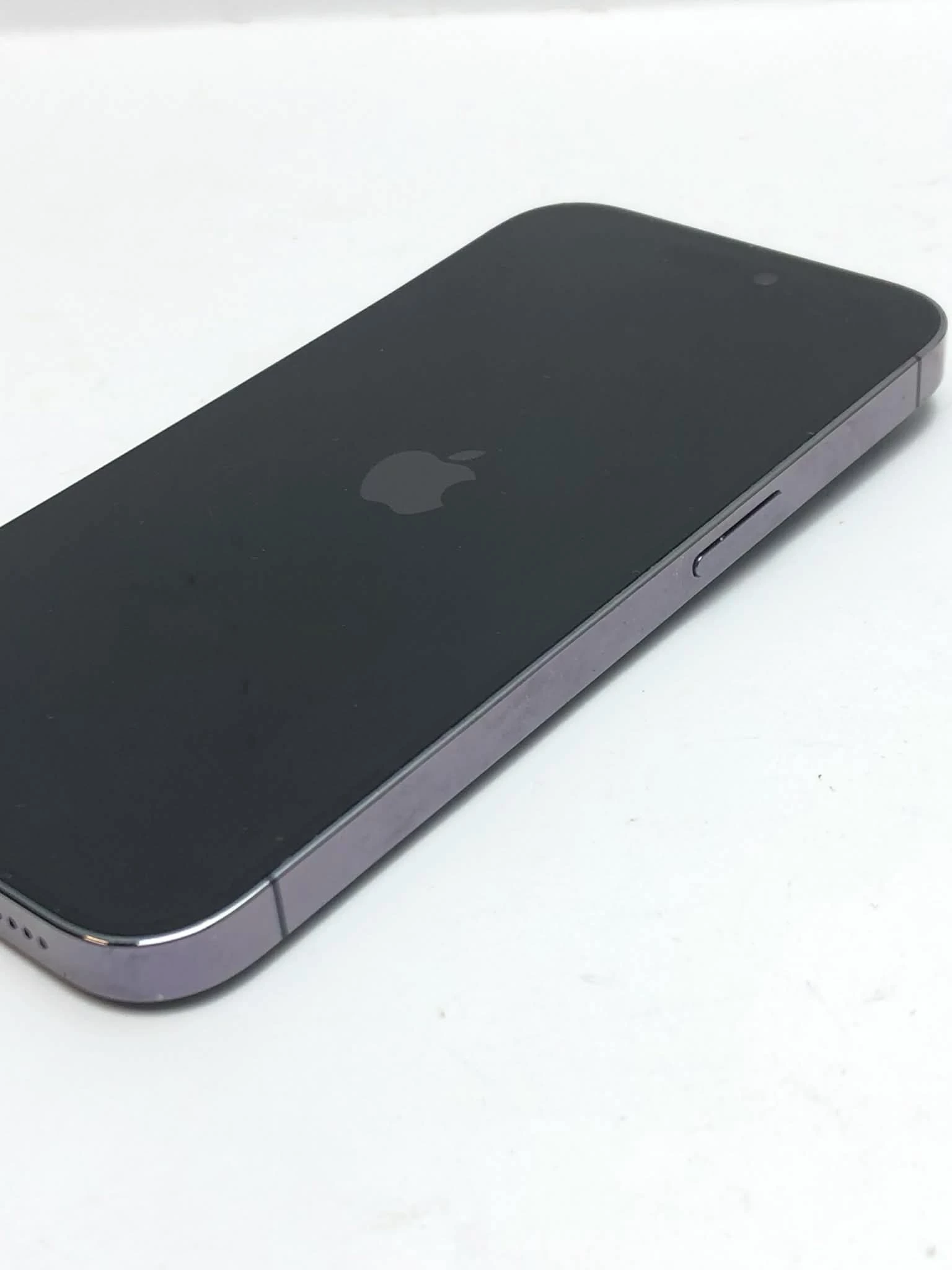 telefon-iphone-14-pro-kpl-przekatna-ekranu-610