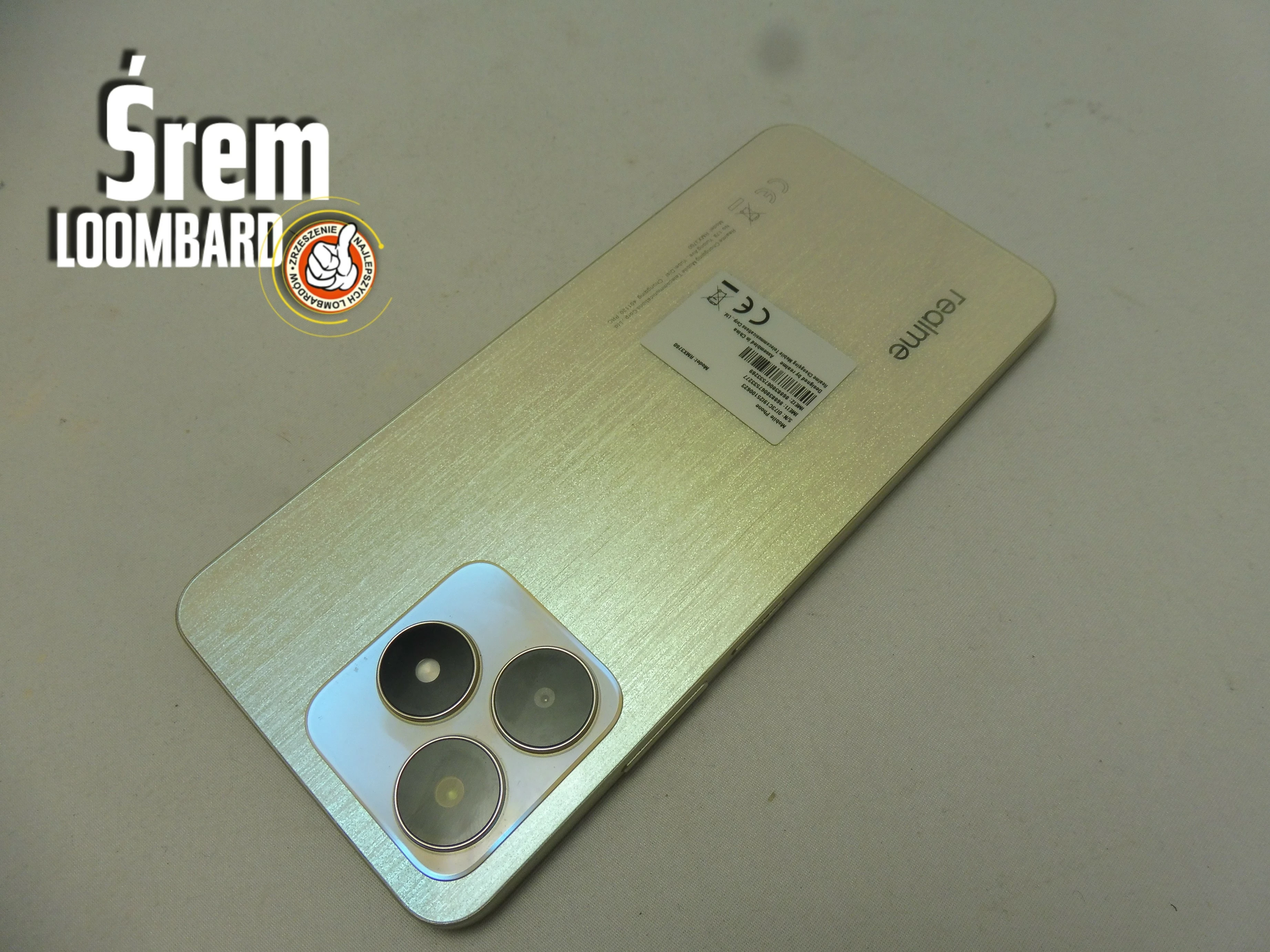 realme-14t-kartonik-przekatna-ekranu-674