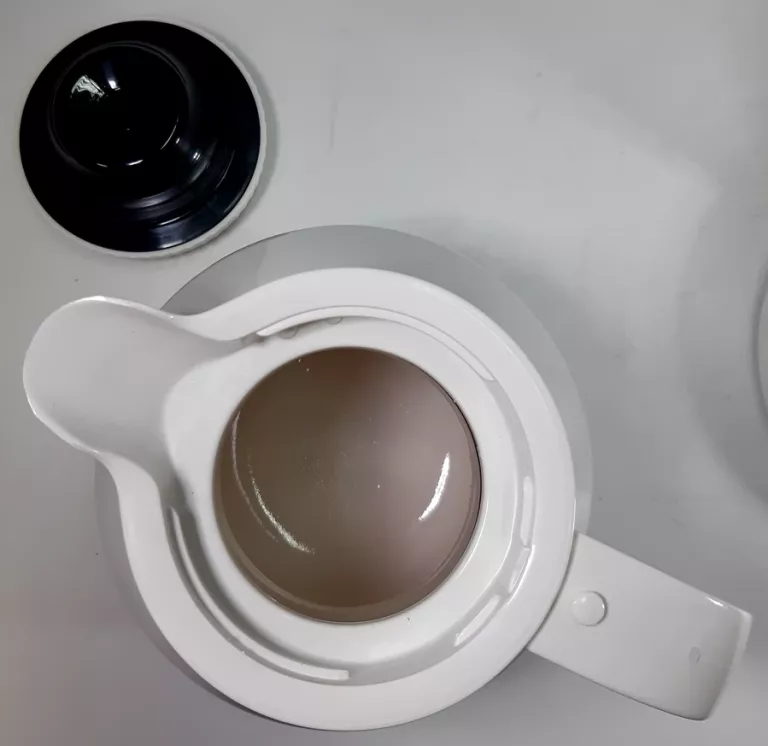 ekspres-przelewowy-rowenta-robusta-ft-200-pojemnosc-1