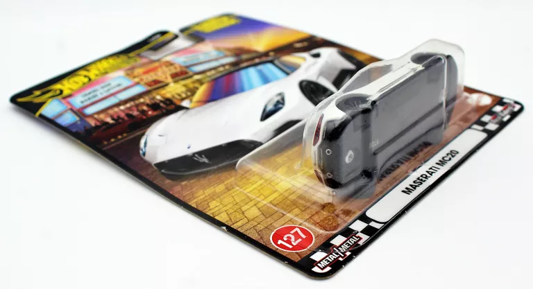 autko-hot-wheels-premium-boulevard-maserati-mc20-127-gjt68-plec-127789-1