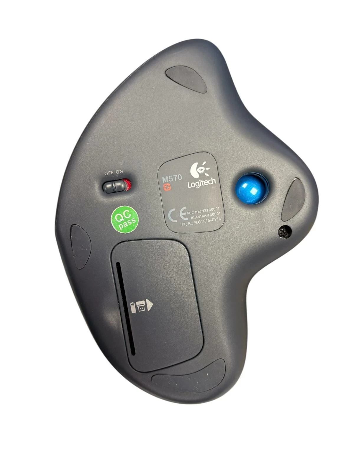 myszka-logitech-m570-stan-11323-2