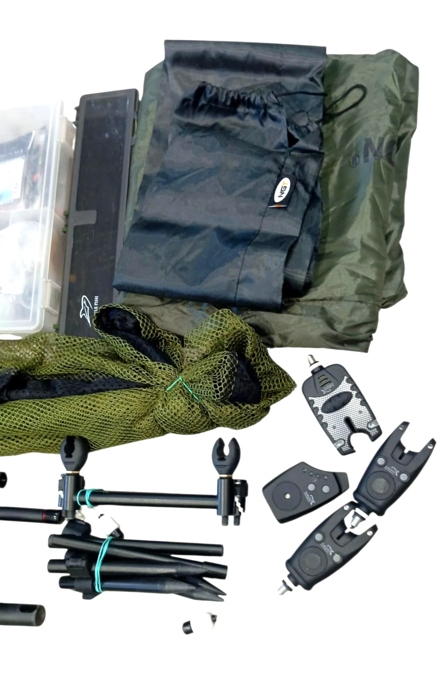 wedka-z-kolowrotkiem-intro-carpii-30030-futeral-dodatki-liczba-sekcji-3