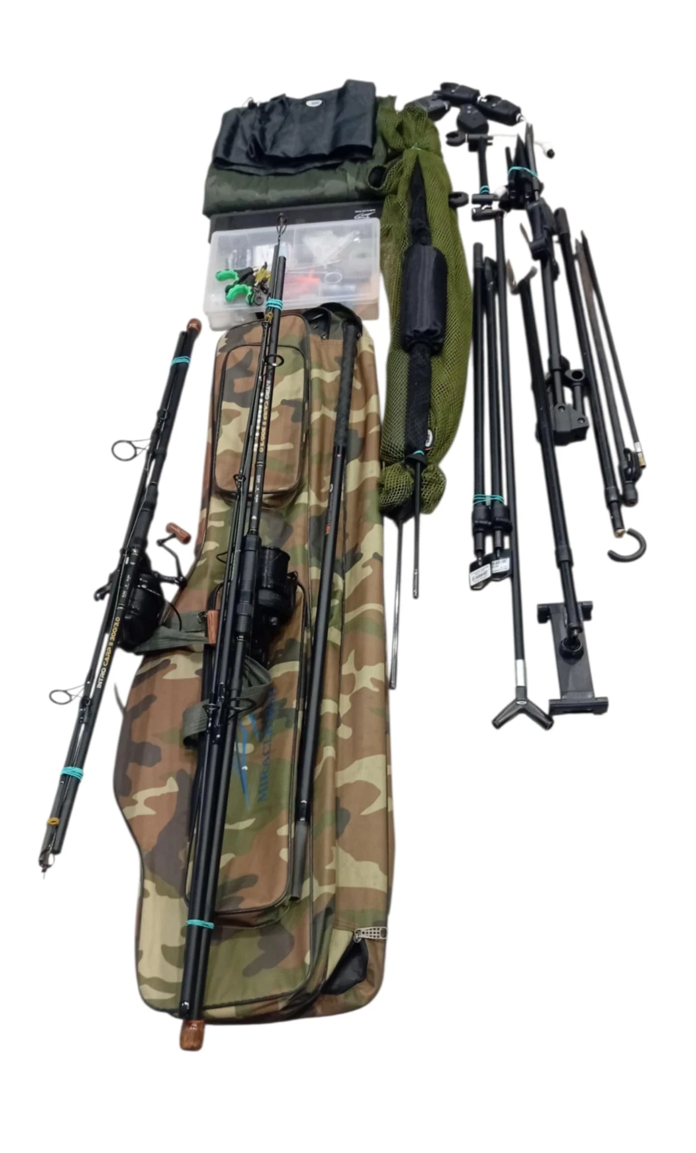 wedka-z-kolowrotkiem-intro-carpii-30030-futeral-dodatki-brzozowa-86-bydgoszcz