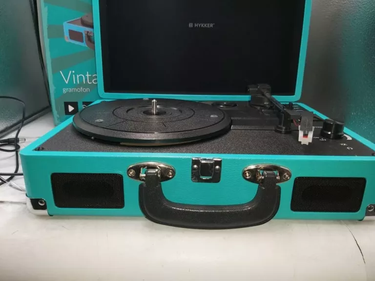 gramofon-hykker-vintage-sound-pudelko-komplet-wbudowany-przedwzmacniacz-719-1