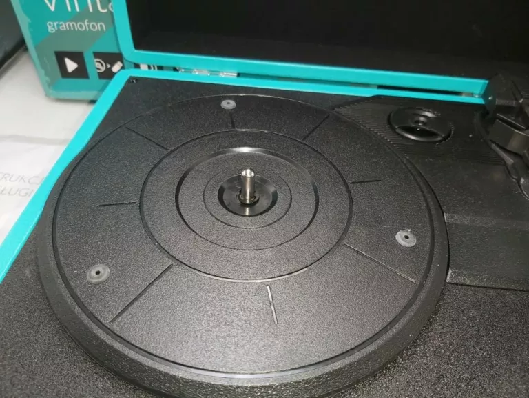 gramofon-hykker-vintage-sound-pudelko-komplet-typ-wkladki-212814-1