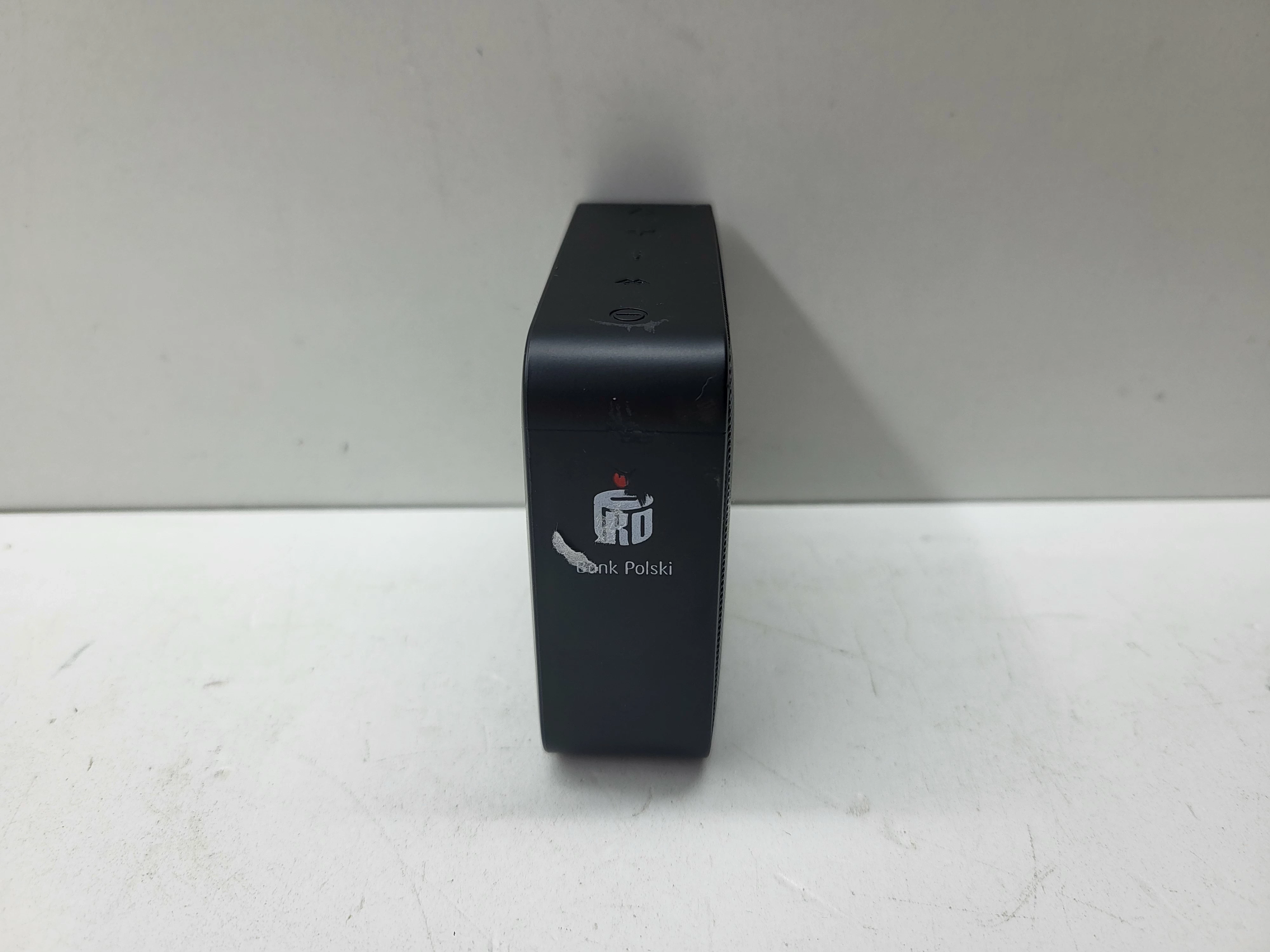 glosnik-mobilny-jbl-go-2-funkcje-221089-4