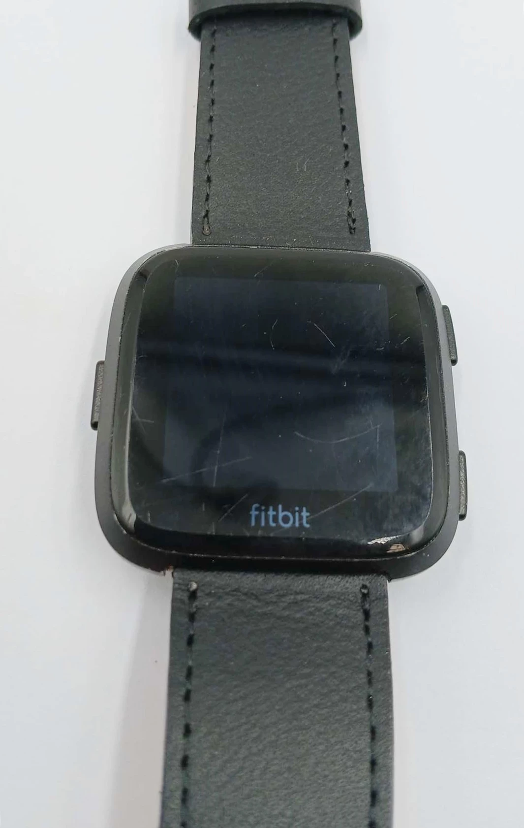fitbit-versa-czarny-ean-gtin-0816137029049