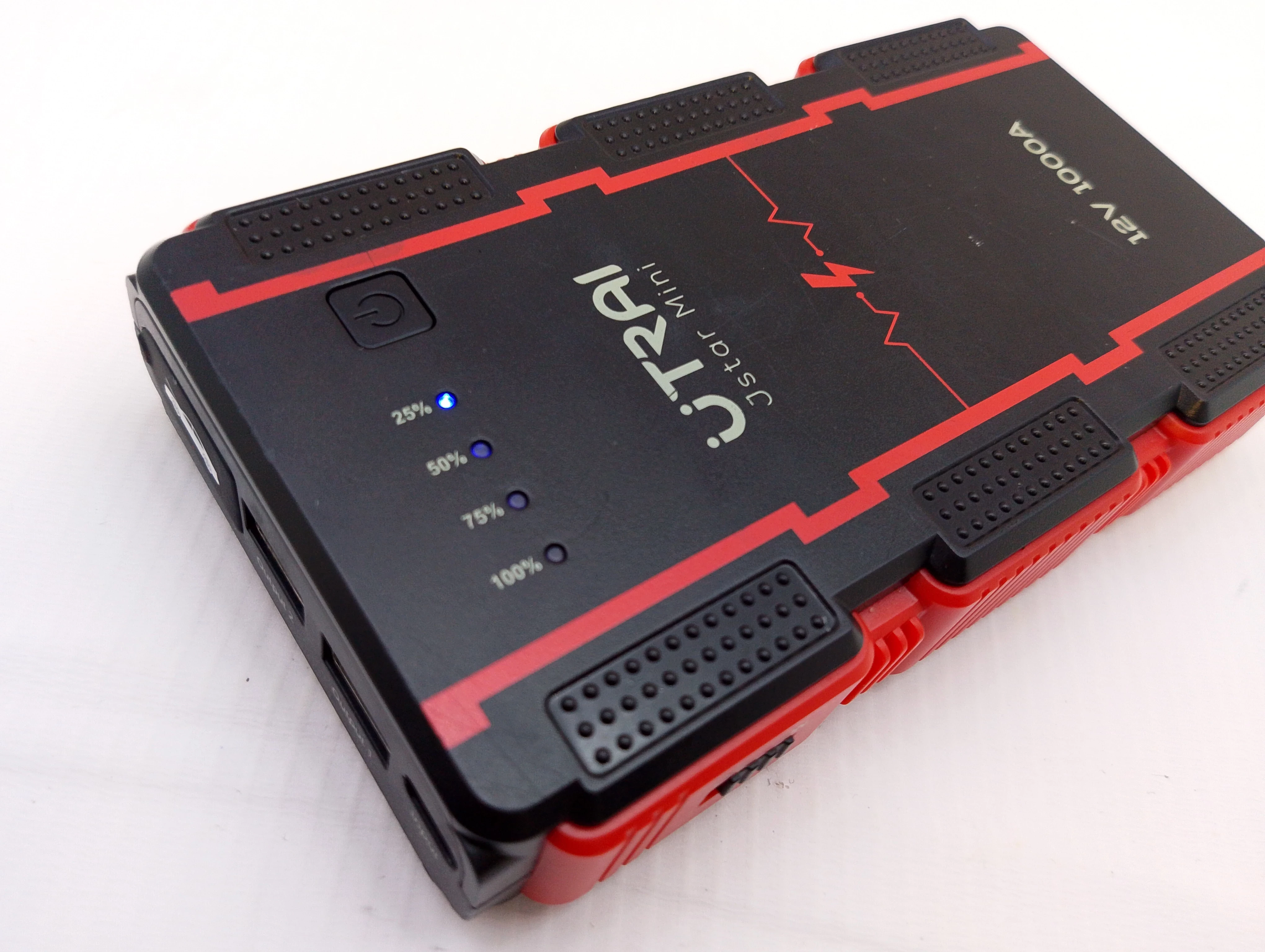 utrai-jump-starter-12v-1000a-sam-model-590695