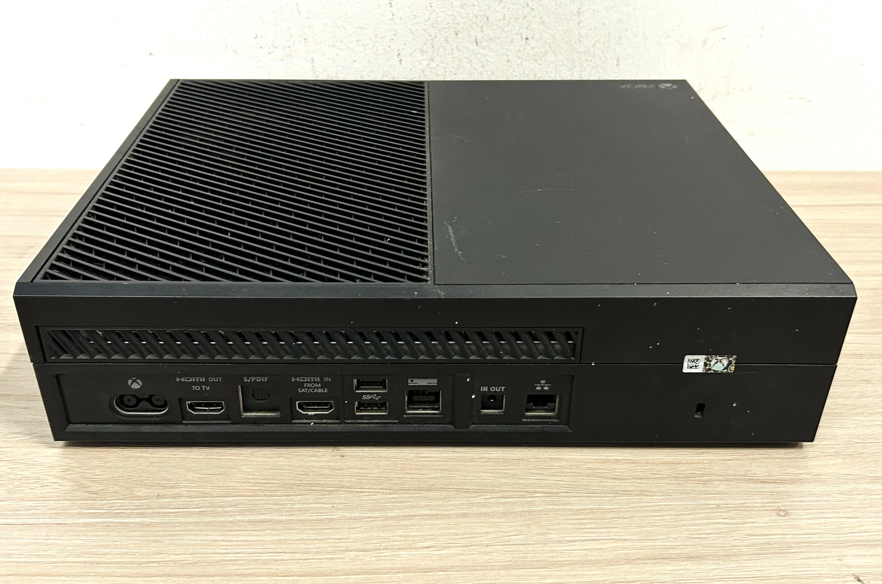 konsola-xbox-one-1540-500gb-liczba-kontrolerow-w-zestawie-205994-225554