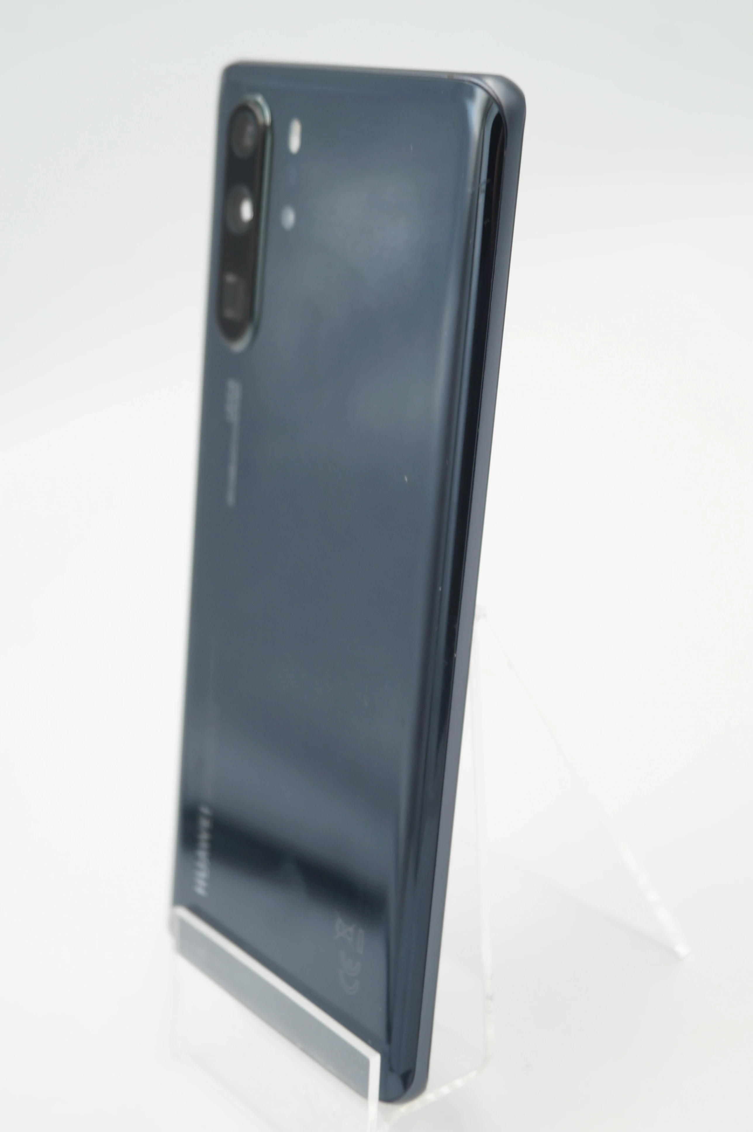 smartfon-huawei-p30-pro-8128gb-wysmienity-przekatna-ekranu-647