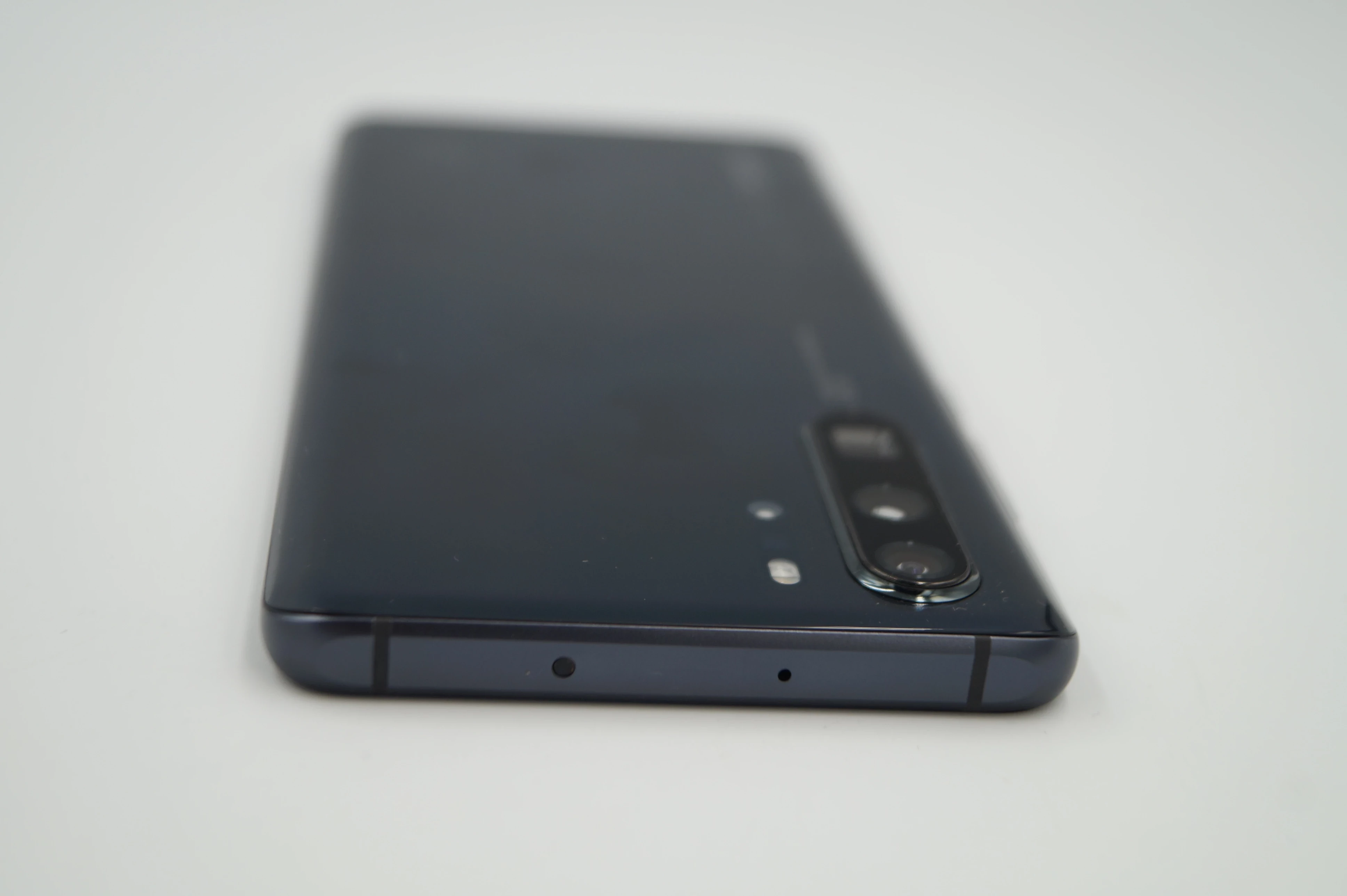 smartfon-huawei-p30-pro-8128gb-wysmienity-pamiec-ram-202865-214113