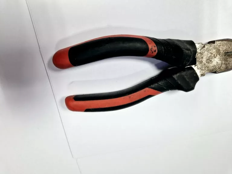 KOMBINERKI CZARNO CZERWONE