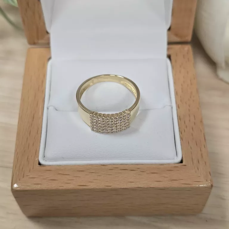 ŚLICZNY PIERŚCIONEK PR.585 2,89GR. ROZM,16