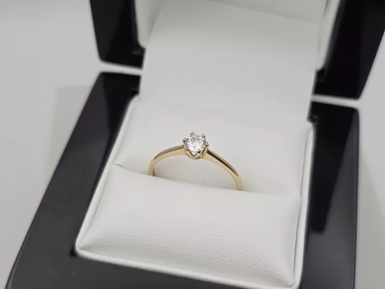 ZŁOTY PIERŚCIONEK Z CYRKONIĄ - 585 14K R.14 1G