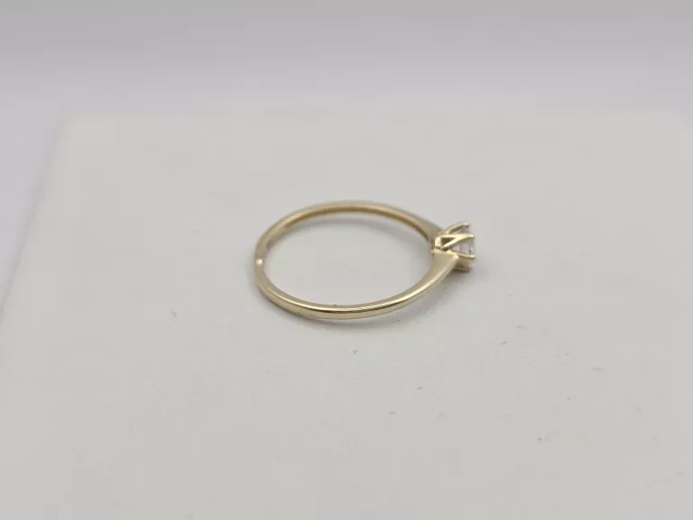 ZŁOTY PIERŚCIONEK Z CYRKONIĄ - 585 14K R.14 1G