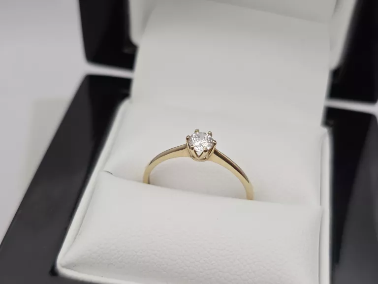 ZŁOTY PIERŚCIONEK Z CYRKONIĄ - 585 14K R.14 1G