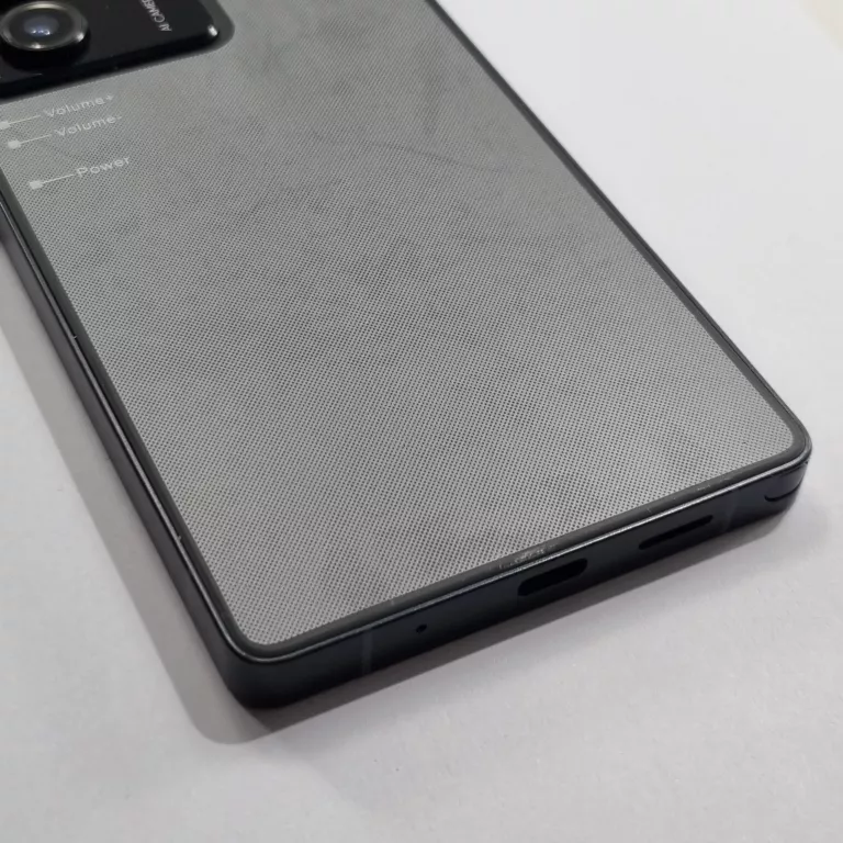 PODRABIANY SAMSUNG S25 ULTRA ETUI