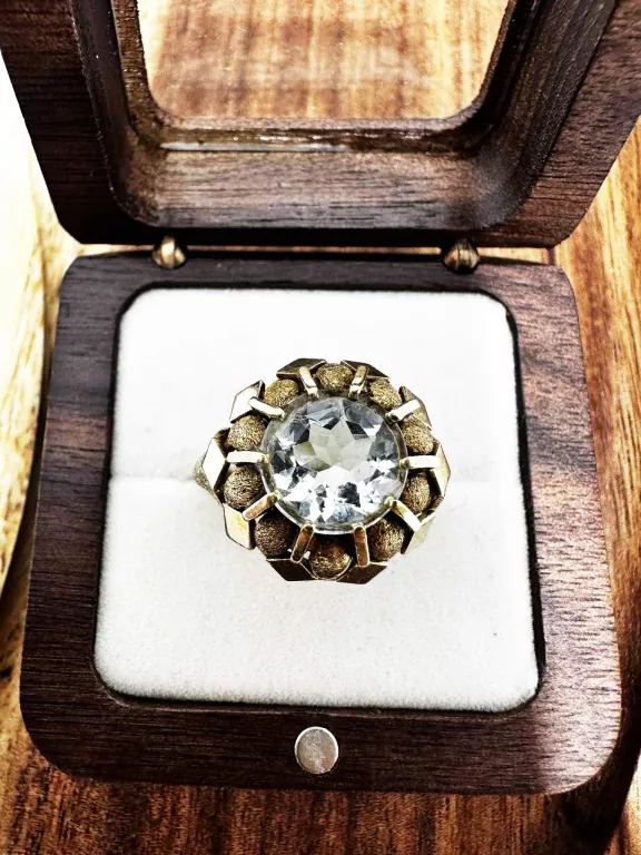 ZŁOTY  PIERSCIONEK - 585 - 6,29 G - R 21