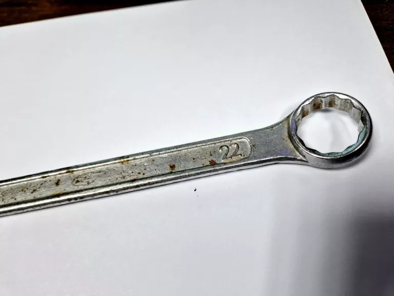 KLUCZ PŁASKO OCZKOWY DROP FORGED 22