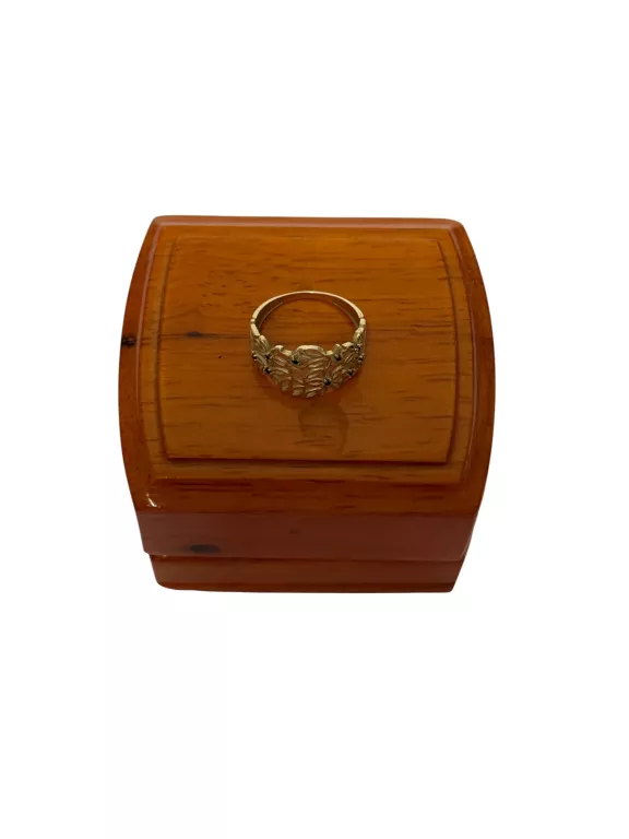 PIĘKNY ZŁOTY PIERŚCIONEK!