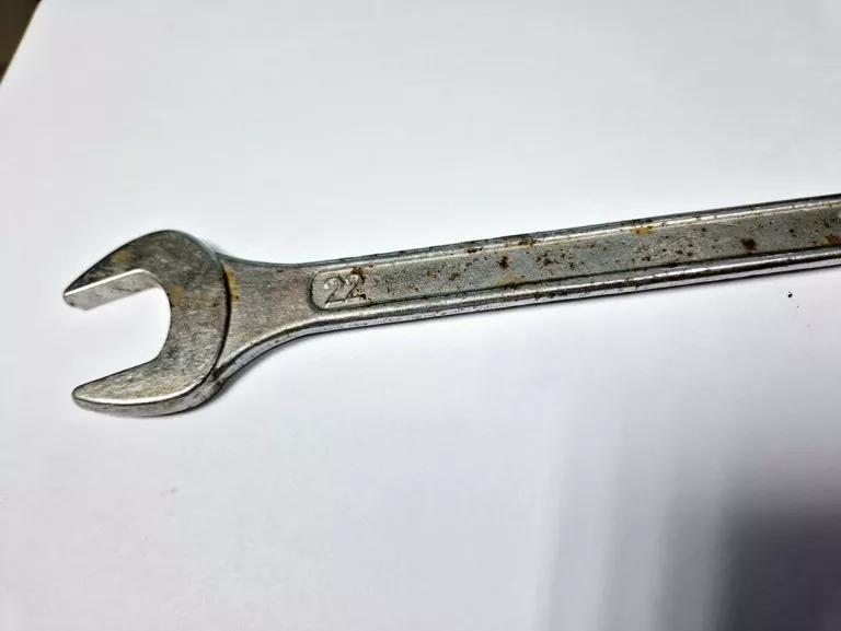 KLUCZ PŁASKO OCZKOWY DROP FORGED 22