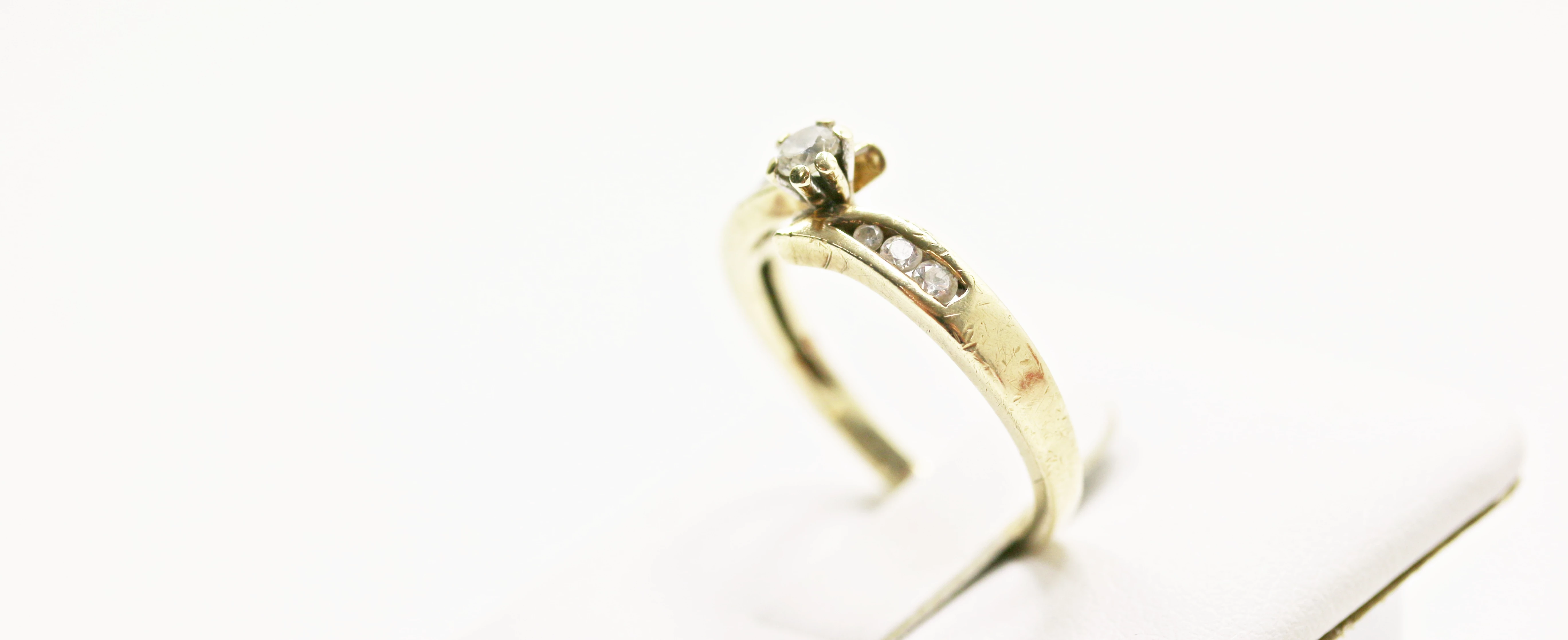 zloty-pierscionek-cyrkonia-p-333-r-13-w-207g-rodzaj-2205-2