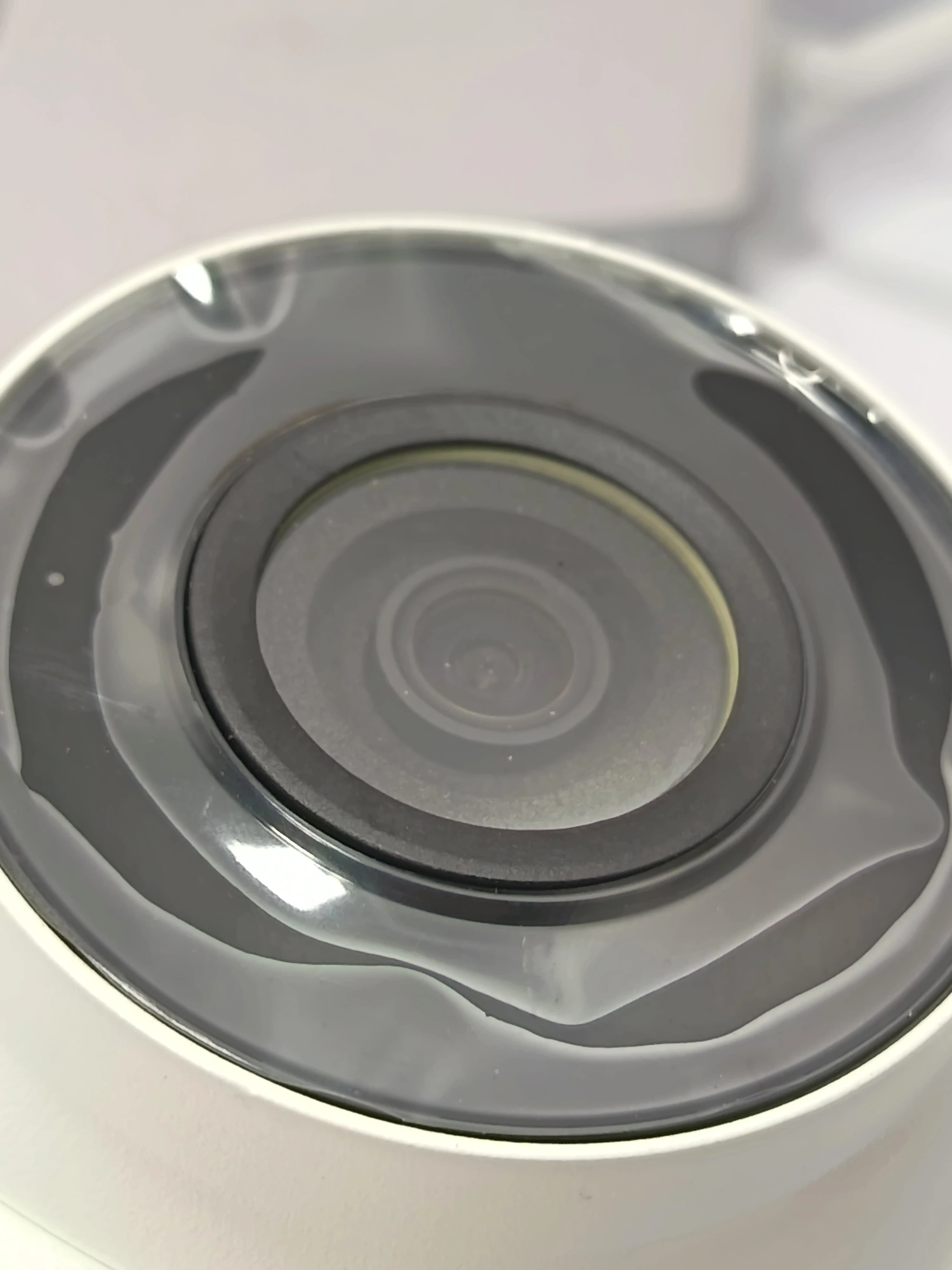 hikvision-kamera-ip-hwi-t221h28mmc-stan-11323-2