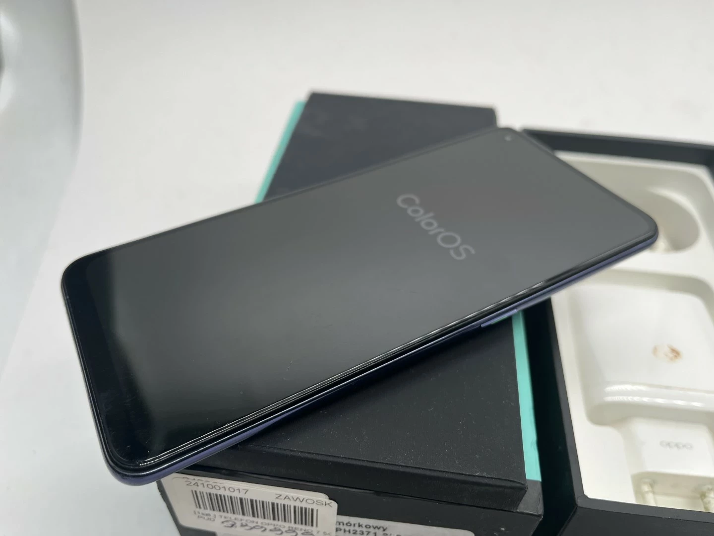 telefon-oppo-reno-7-5g-2568gb-przekatna-ekranu-643