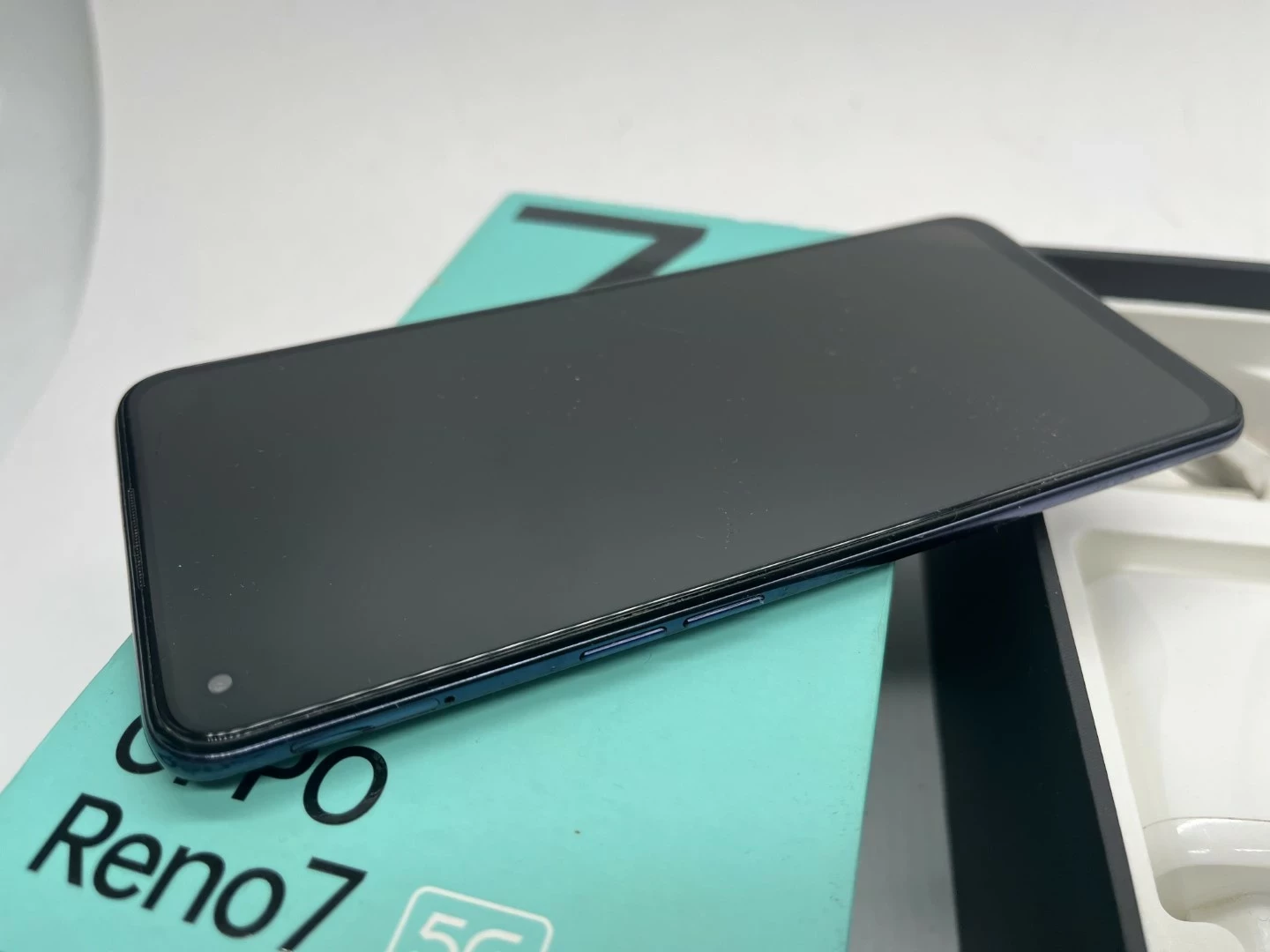 telefon-oppo-reno-7-5g-2568gb-ean-gtin-6932169302029