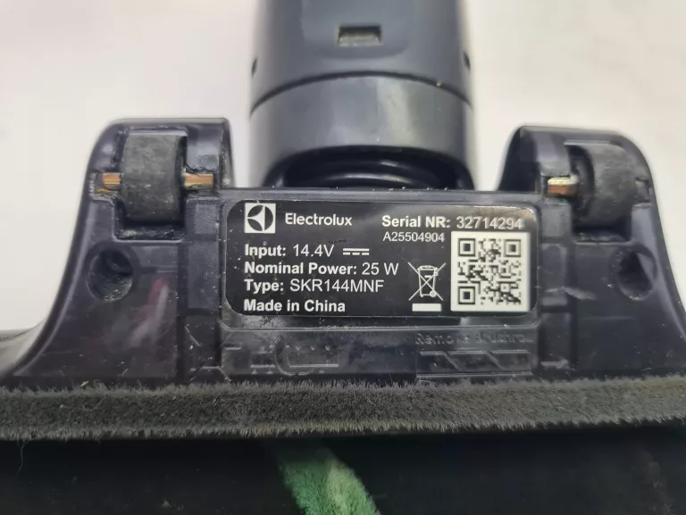 odkurzacz-pionowy-electrolux-ep71u142xn-kod-producenta-electrolux