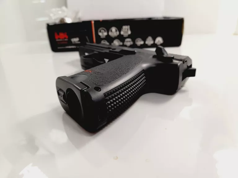 WIATRÓWKA HK USP CO2 AIRGUN 4.5MM