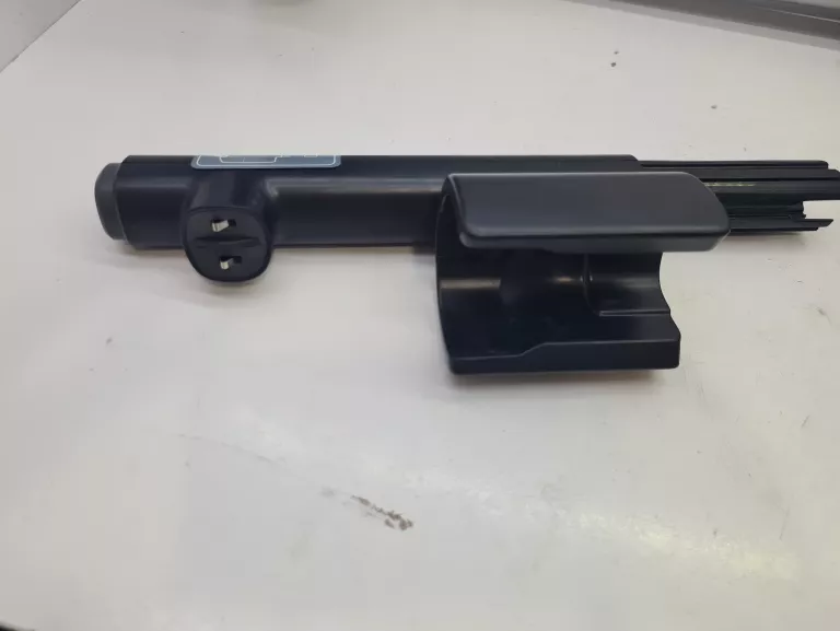 ODKURZACZ PIONOWY ELECTROLUX EP71U142XN