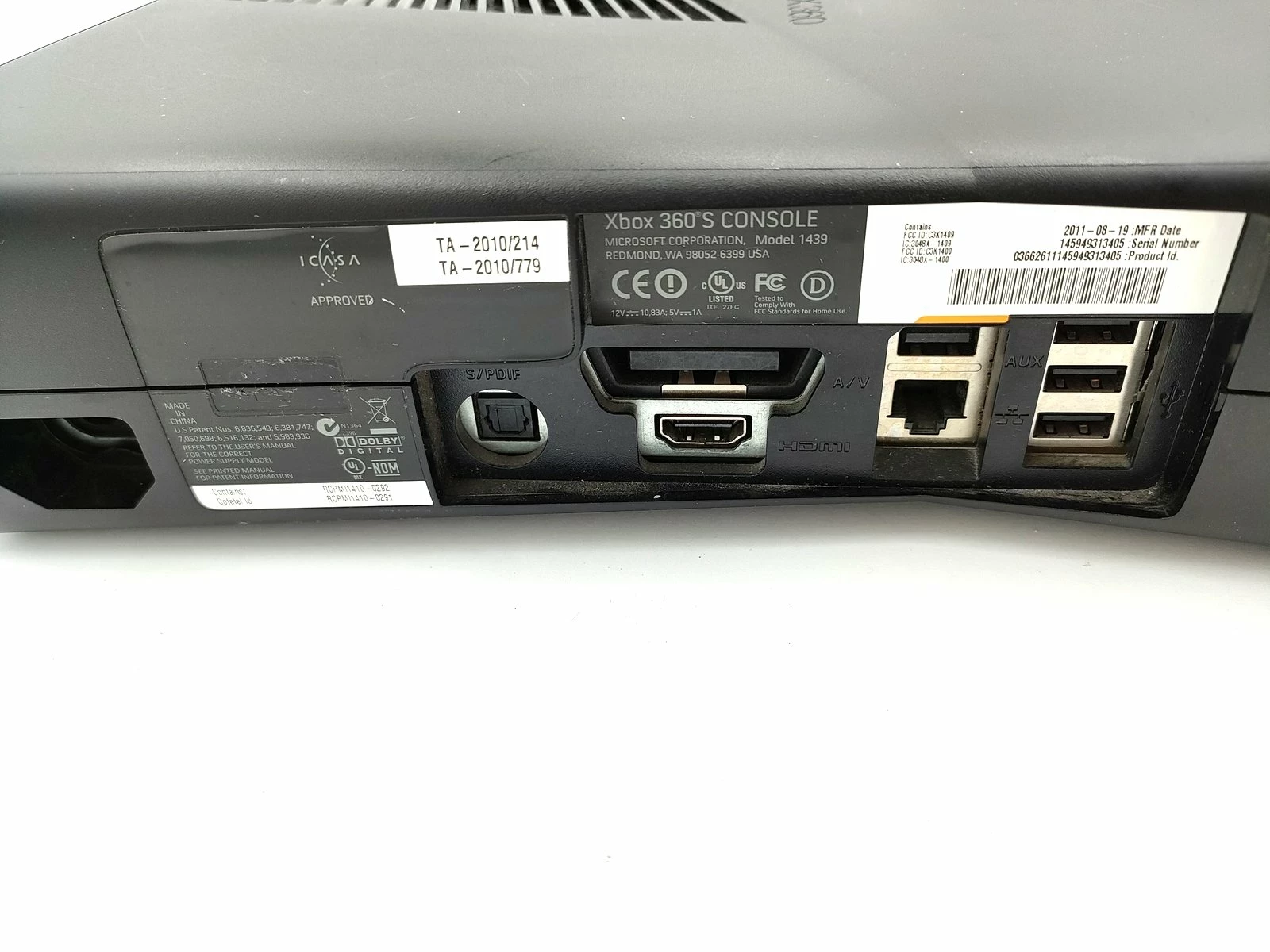 konsola-xbox-360-s-250gb-pad-kinect-gry-rodzaje-odtwarzanych-nosnikow-205982-1