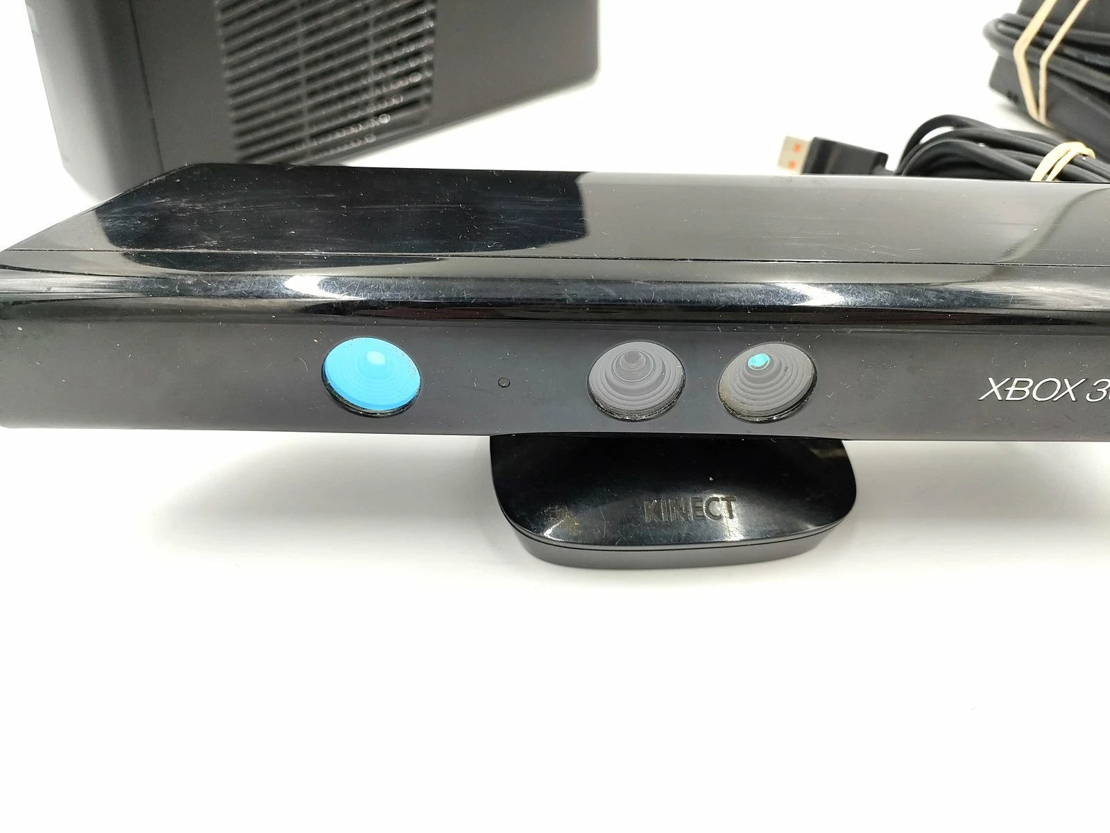 konsola-xbox-360-s-250gb-pad-kinect-gry-dysk-wbudowana-pamiec-5179-10