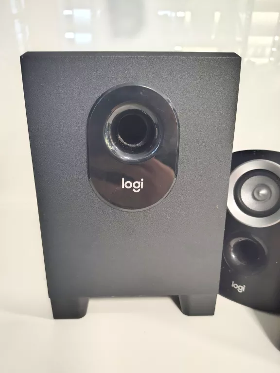 zestaw-glosnikow-21-logitech-z313-stan-11323-2