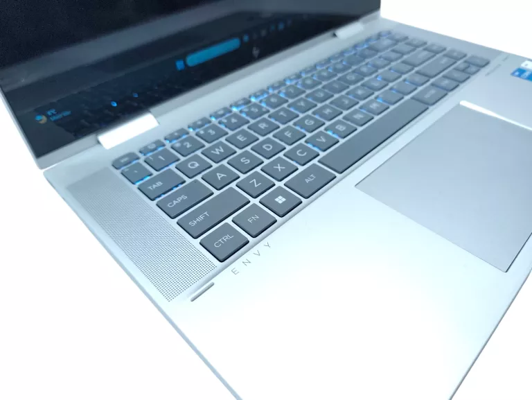 laptop-hp-envy-x360-15-fe0220nw-512-gb-ssd-ean-gtin-0196786942808
