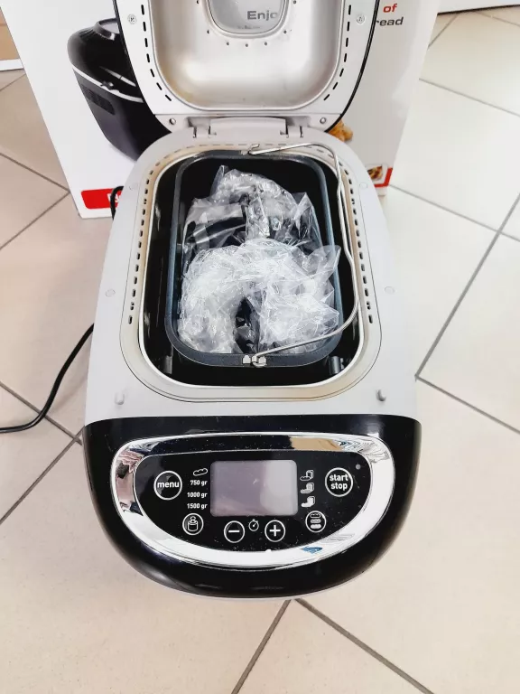 wypiekacz-do-chleba-tefal-pf6118-1600-w-kolor-dominujacy-129357-3