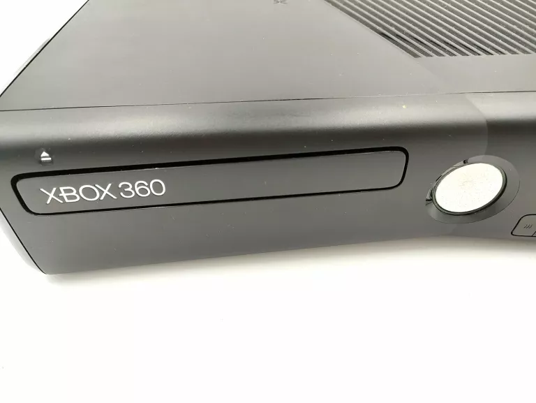 konsola-xbox-360-s-250gb-pad-kinect-gry-kolor-249512-1647413