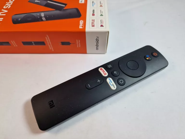ODTWARZACZ MULTIMEDIALNY XIAOMI MI TV STICK  MDZ-24-AA 8 GB KPL