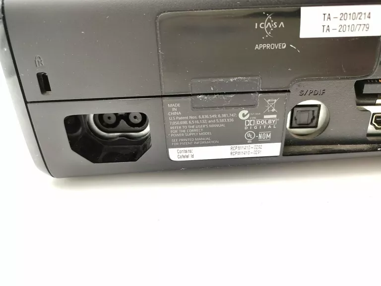 konsola-xbox-360-s-250gb-pad-kinect-gry-komunikacja-205986-1