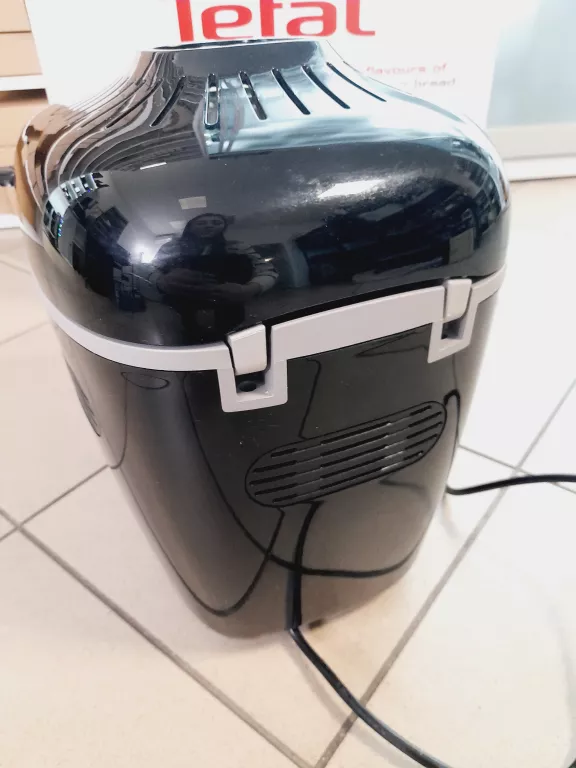 wypiekacz-do-chleba-tefal-pf6118-1600-w-moc-160000