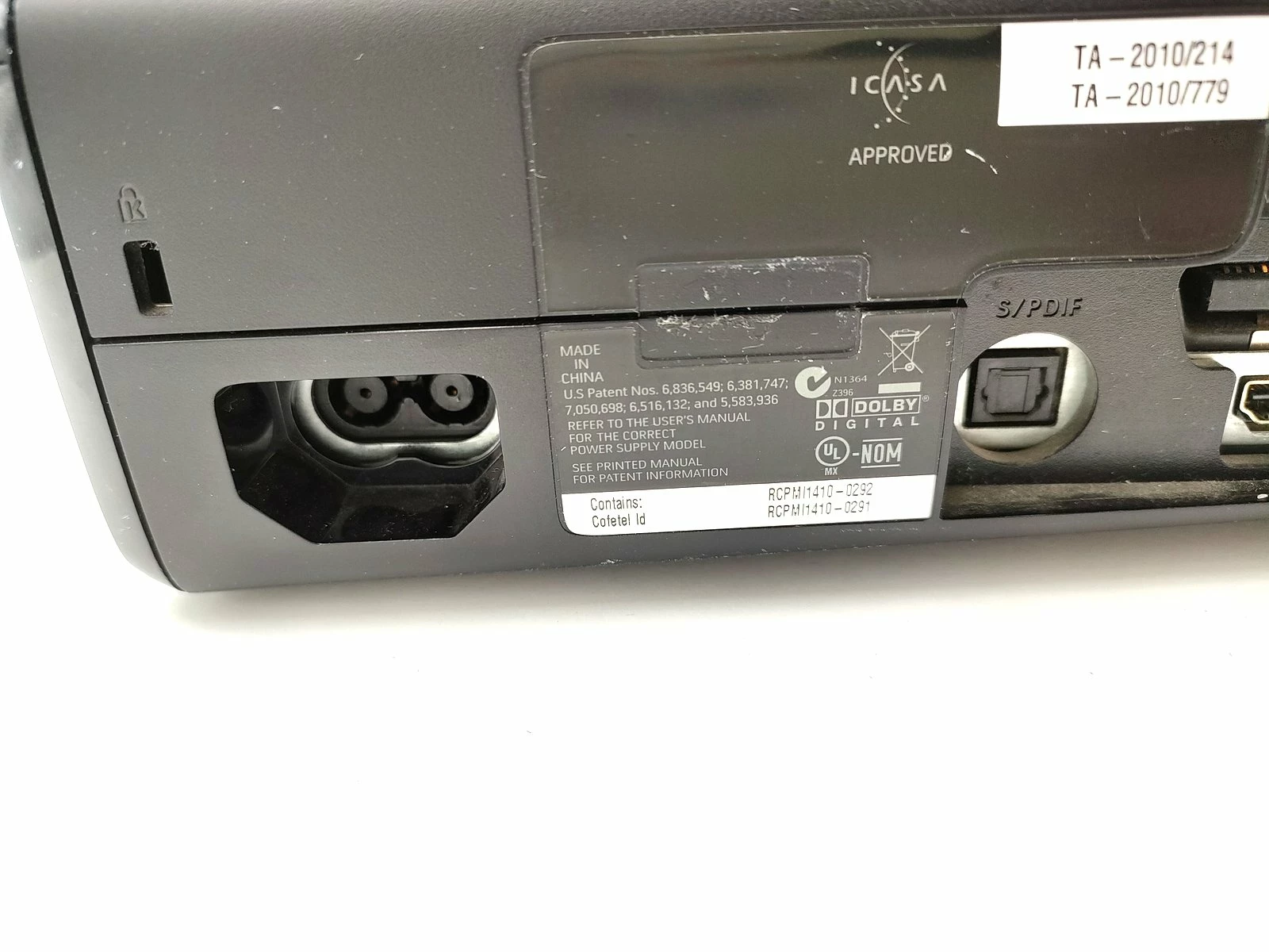 konsola-xbox-360-s-250gb-pad-kinect-gry-komunikacja-205986-1