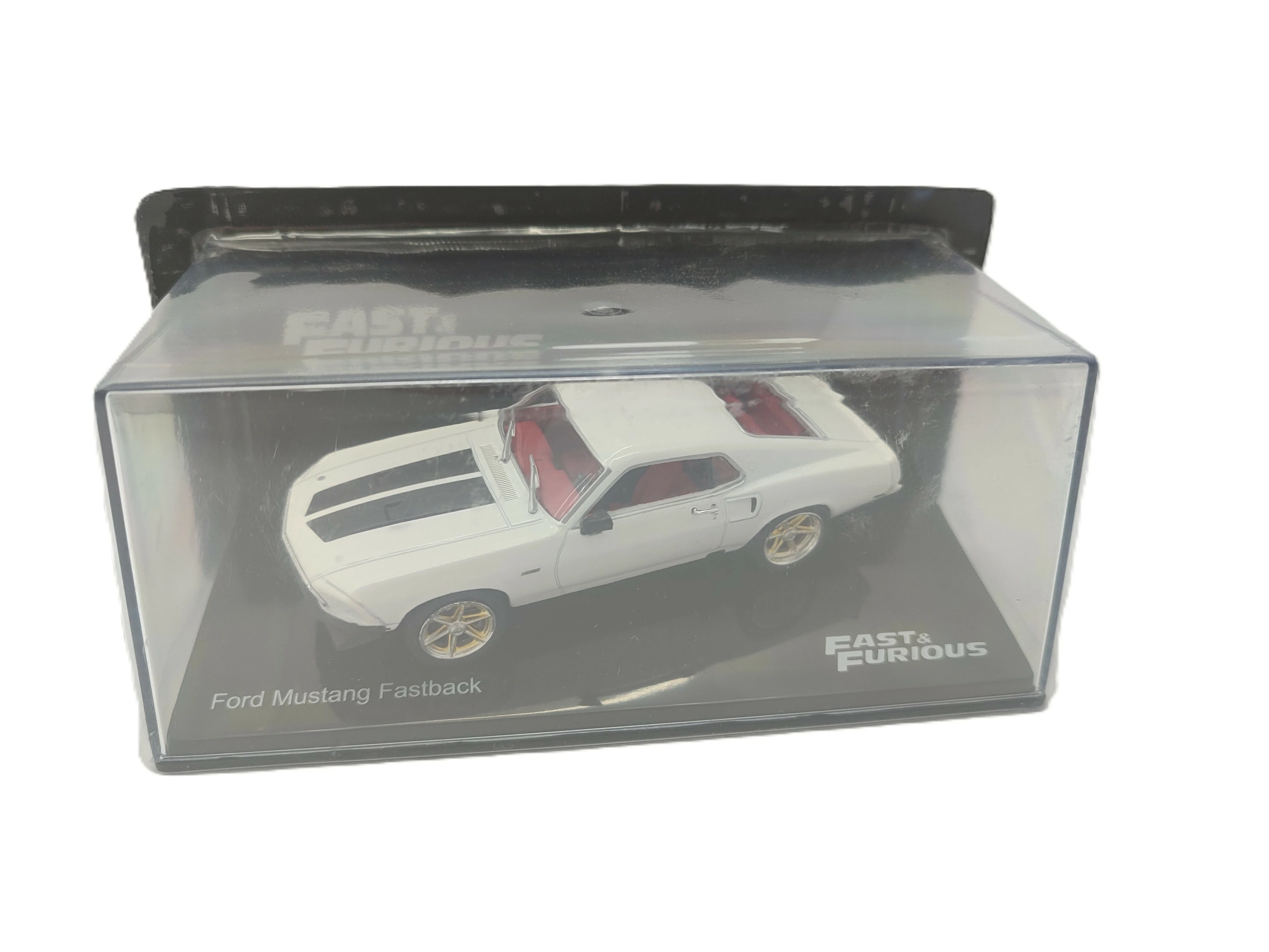 szybcy-i-wsciekli-ford-mustang-fastback-bialy-1-maja-47-sj-lublin