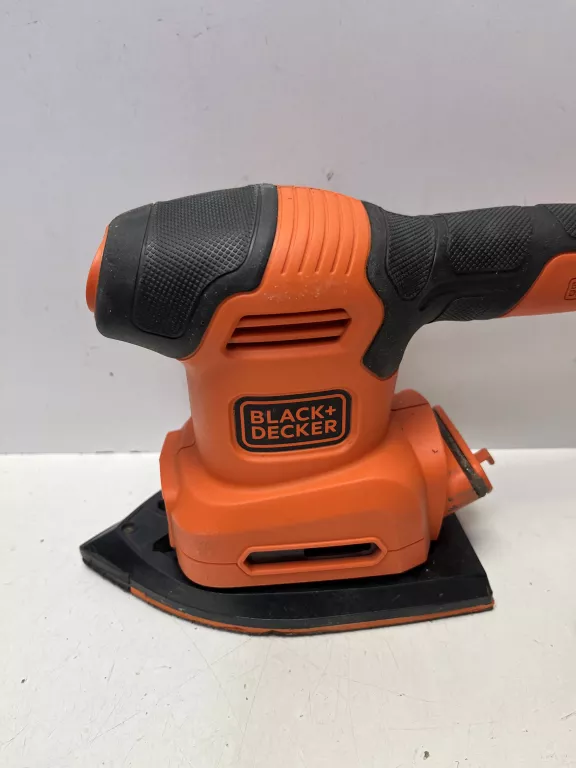 SZLIFIERKA OSCYLACYJNA BLACK&DECKER 200 W BEW200